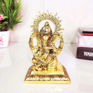 VYOM CURATIONS Precious Items GDK- AL-0342 in × 3 in × 4 in White Metal