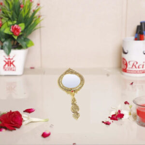 VYOM CURATIONS Precious Items MRR- BR- 085 3 In x 3 In x 5 In Brass