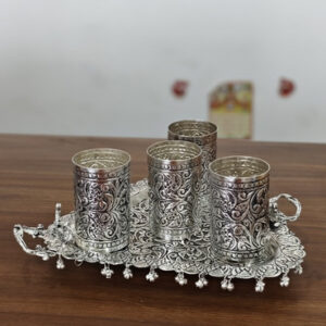 VYOM CURATIONS Precious Items GLS- BR- 057 Glass- 4 In Tray-10 In x 7 In Brass